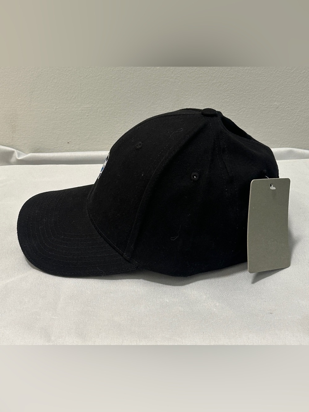 BMW Black Baseball Cap - Classic Men's Accessory One Size Fits All - Picture 3 of 6